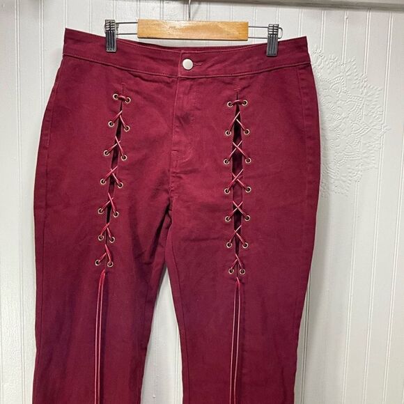 CIDER Lace Front Flare Bottom Jeans - Picture 4 of 7